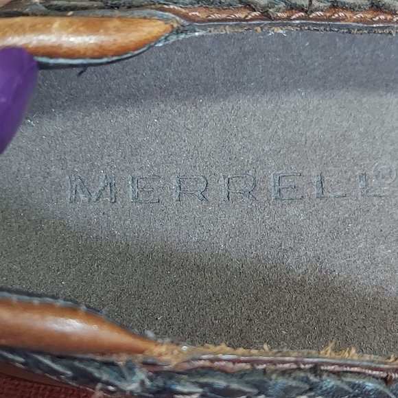 Merrell Brown Leather Flats with Classic Design - Picture 15 of 16